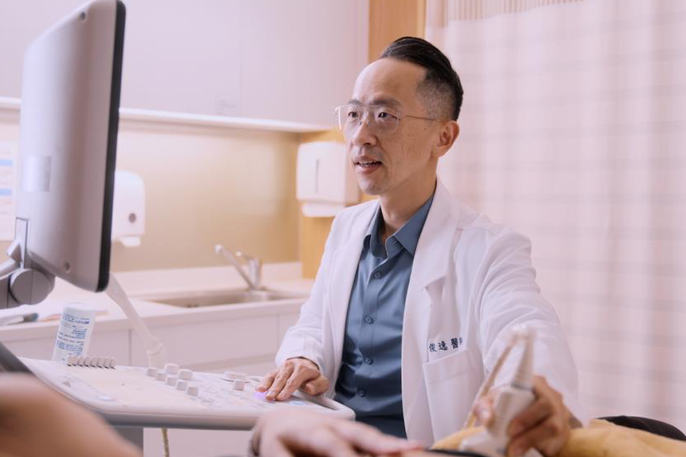茂盛醫院李俊逸醫師